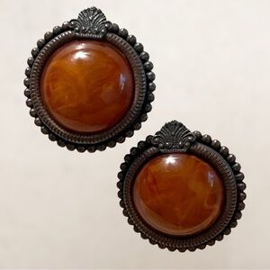 Vintage Style Brown Clip-On Earrings